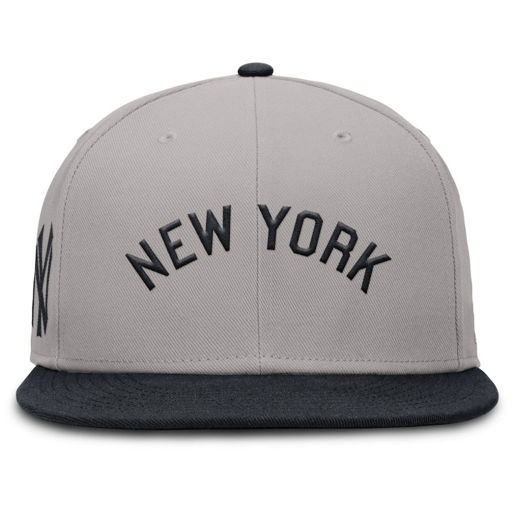 New York Yankees Nike Cooperstown Two-Tone Dri-FIT Round Bill True Fitted Hat - MLB
