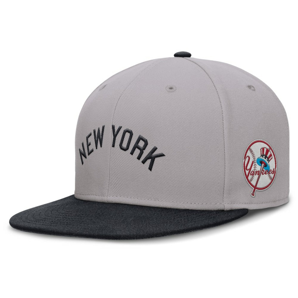 New York Yankees Nike Cooperstown Two-Tone Dri-FIT Round Bill True Fitted Hat - MLB