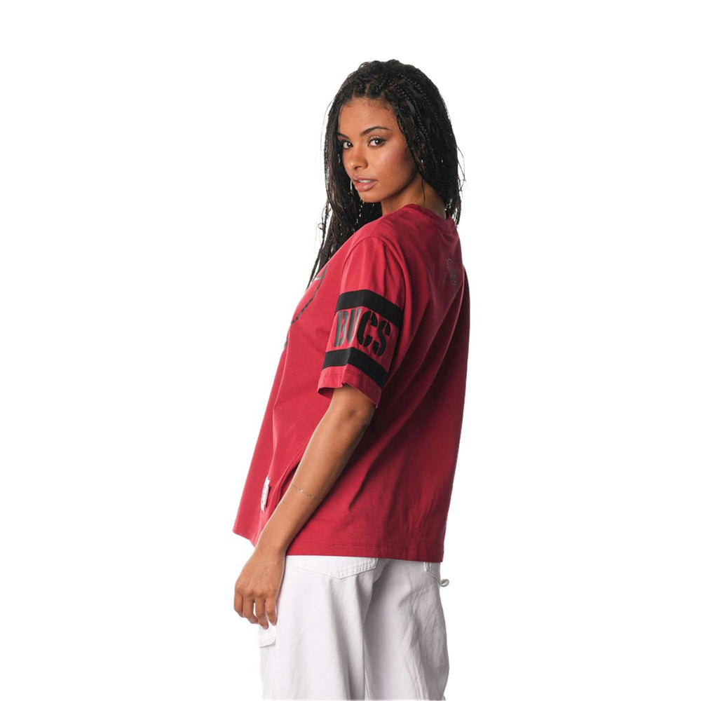 Tampa Bay Buccaneers The Wild Collective Women's Drop Shoulder T-Shirt Red | NFL