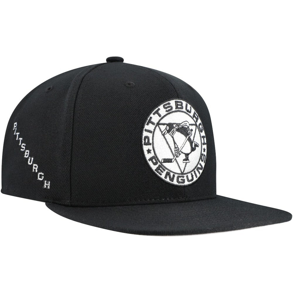 Pittsburgh Penguins Mitchell & Ness Team Snapback Hat - Black - NHL