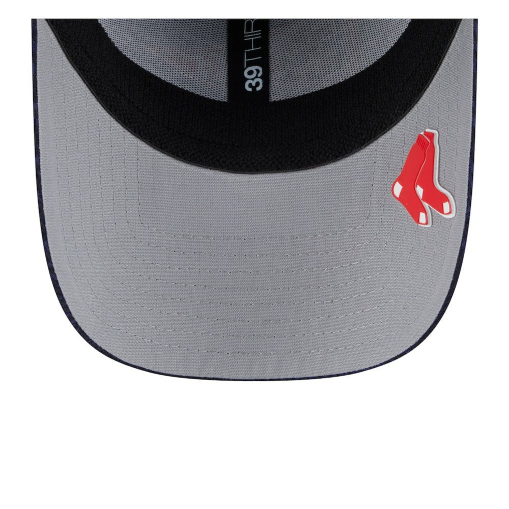 Boston Red Sox New Era 2025 MLB Clubhouse 39THIRTY Flex Hat - MLB