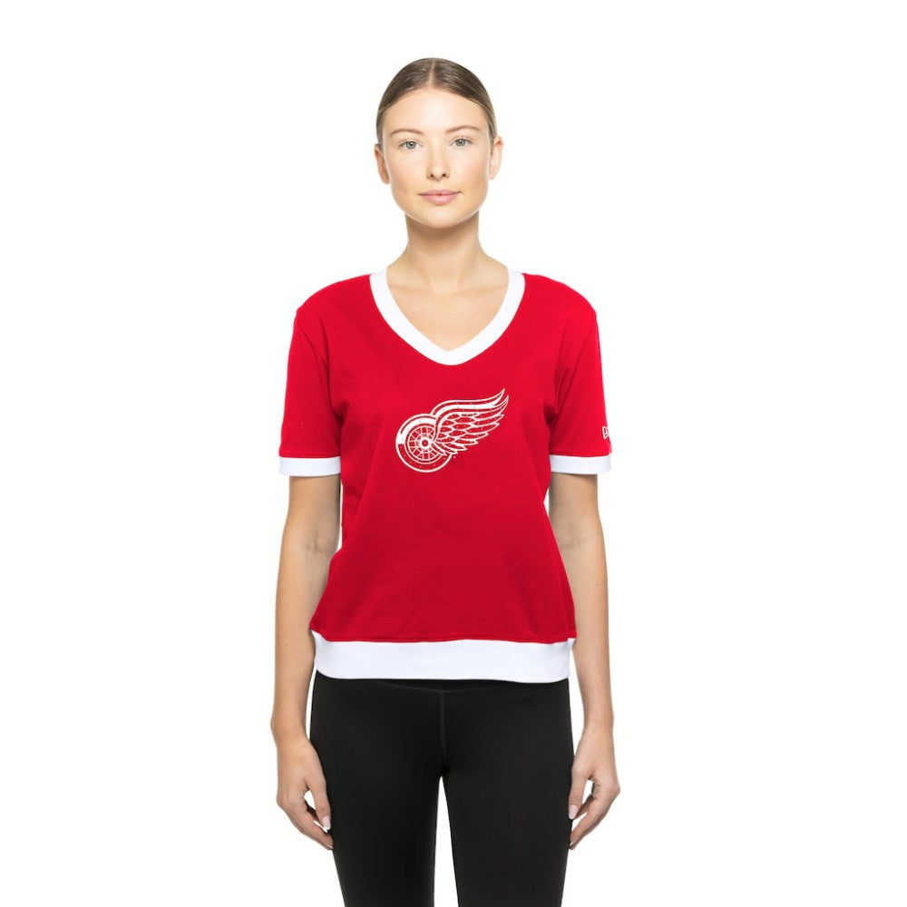 Detroit Red Wings New Era Women's Game Day Rhinestuds T-Shirt - Red - NHL