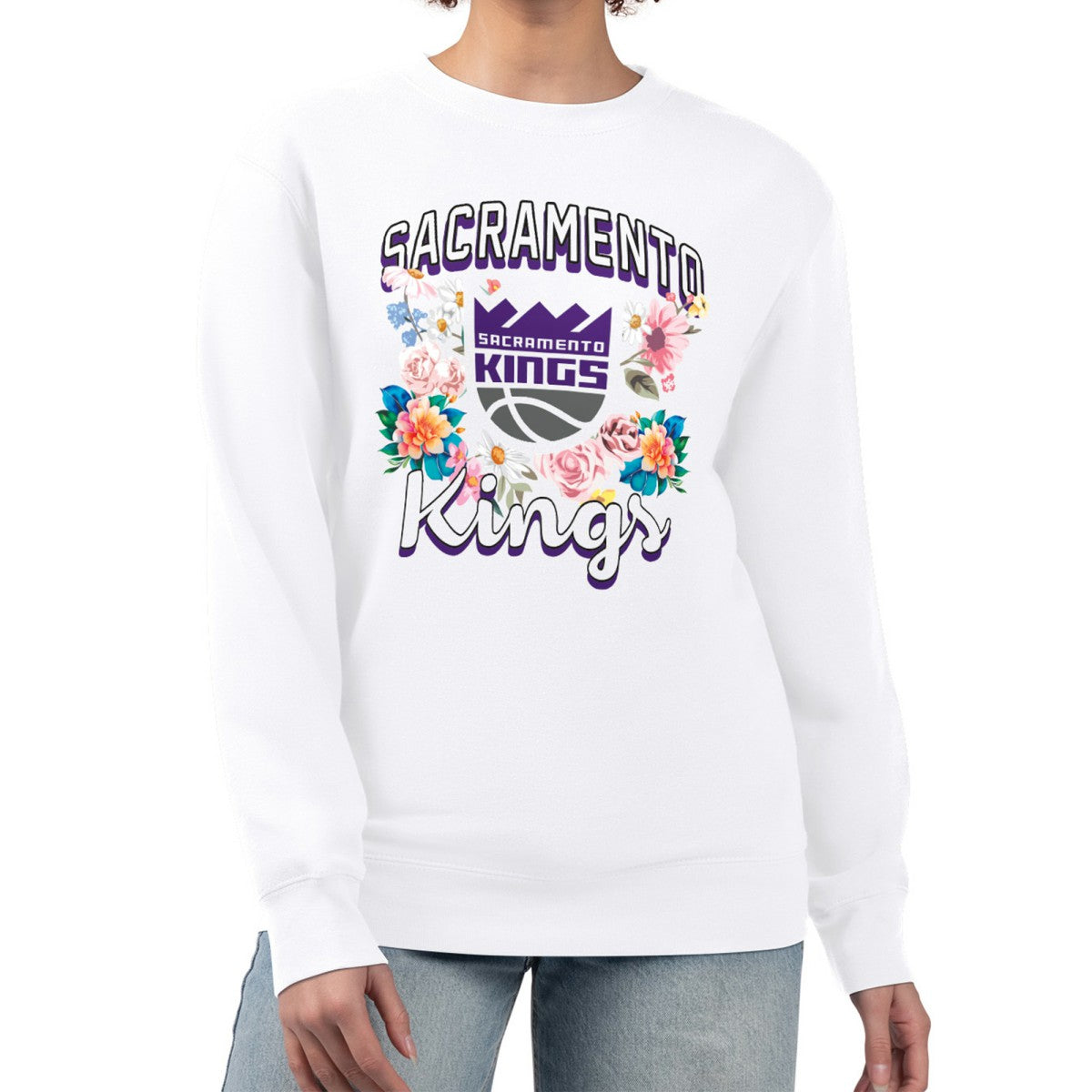 Sacramento Kings G-III 4Her by Carl Banks Women's Flowers Team Logo Graphic Fleece Crewneck Pullover Sweatshirt White - NBA