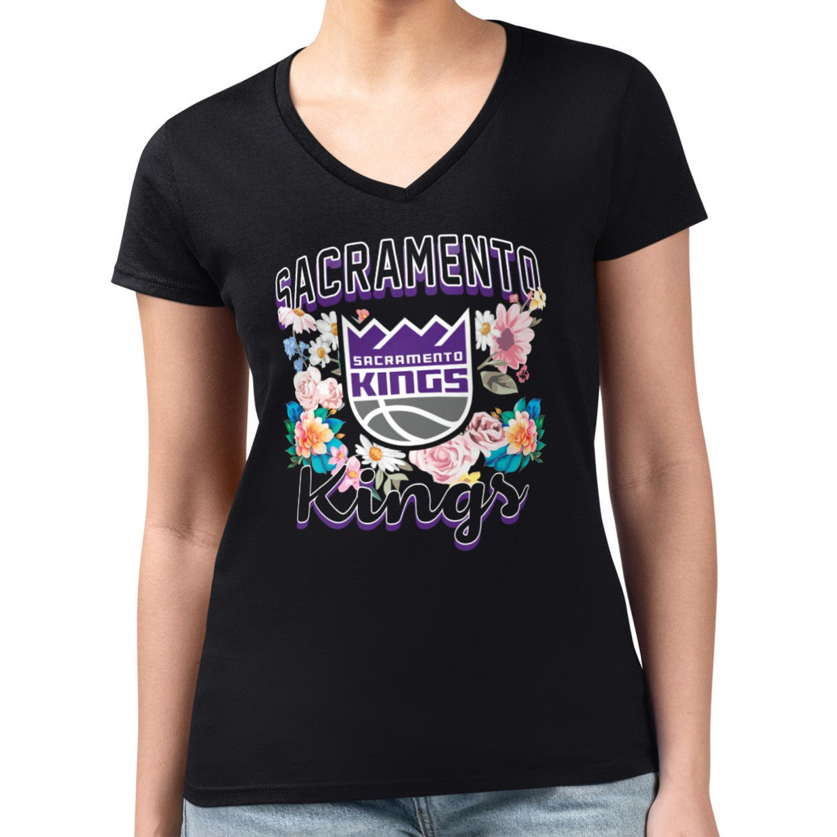 Sacramento Kings G-III 4Her by Carl Banks Women's Super-Slim Fit Lightweight Flowers Team Logo Graphic V-Neck T-Shirt Black - NBA
