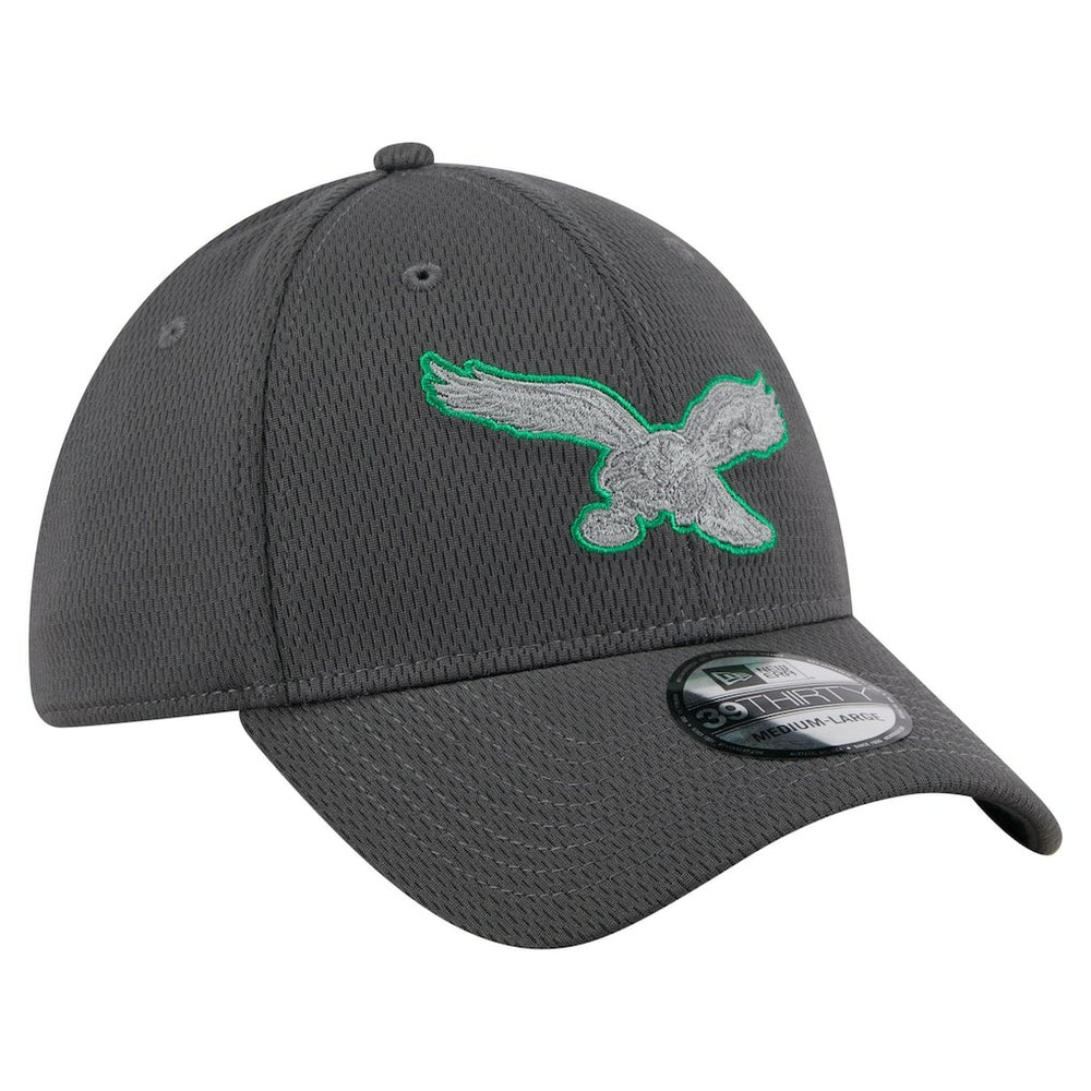 Philadelphia Eagles New Era Throwback Logo Main 39THIRTY Flex Hat Graphite | NFL