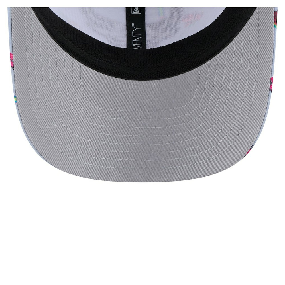 Chicago Bulls Adventure Aloha Pattern 9SEVENTY Stretch-Snap Hat Light Blue/Gray - NBA