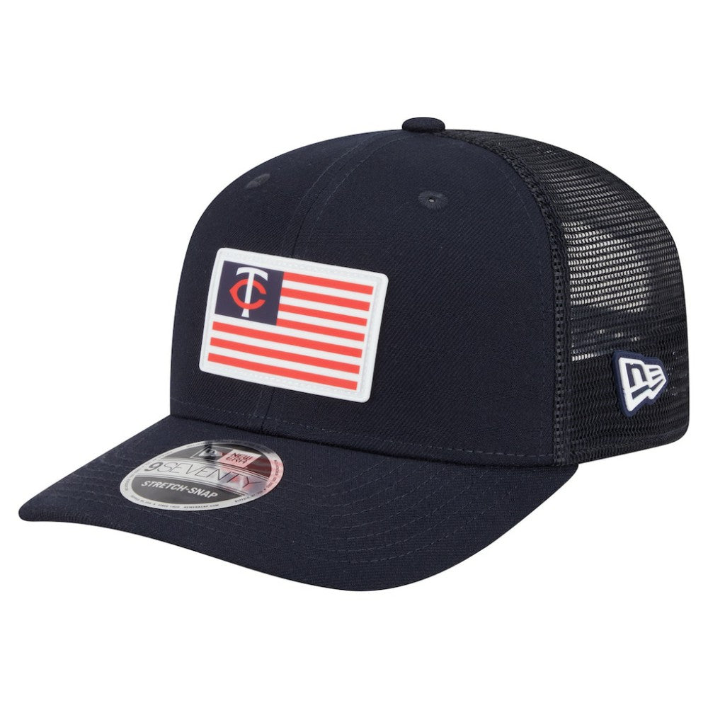Minnesota Twins New Era Flag 9SEVENTY Stretch-Snap Hat - MLB