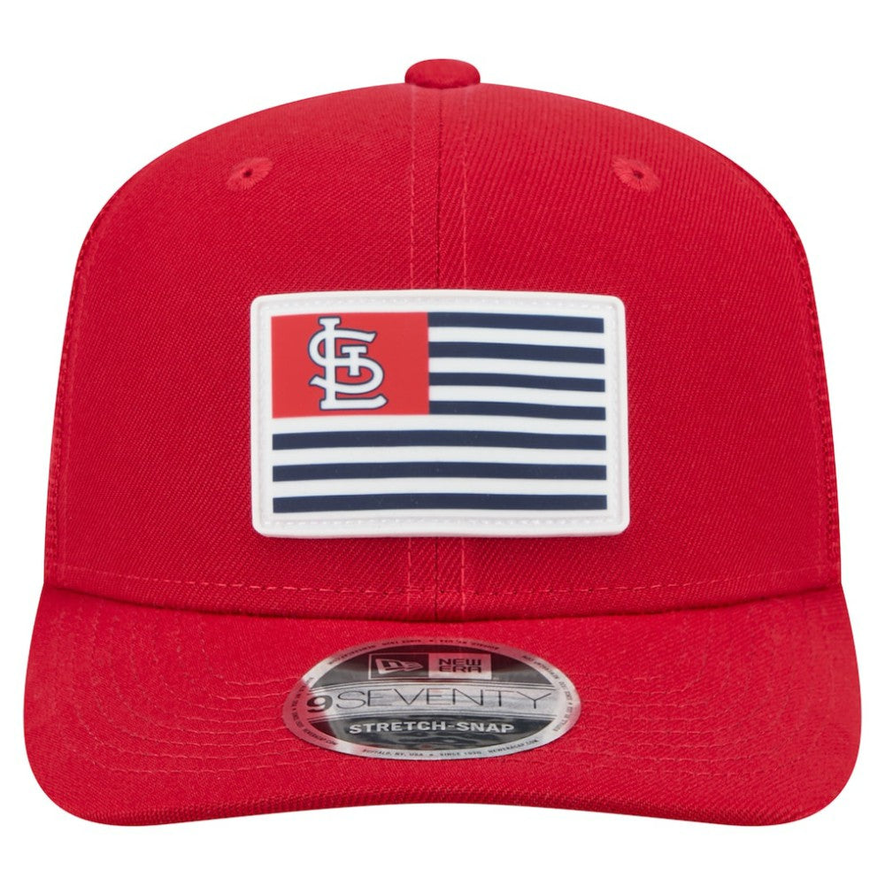 St. Louis Cardinals New Era Flag 9SEVENTY Stretch-Snap Hat - MLB