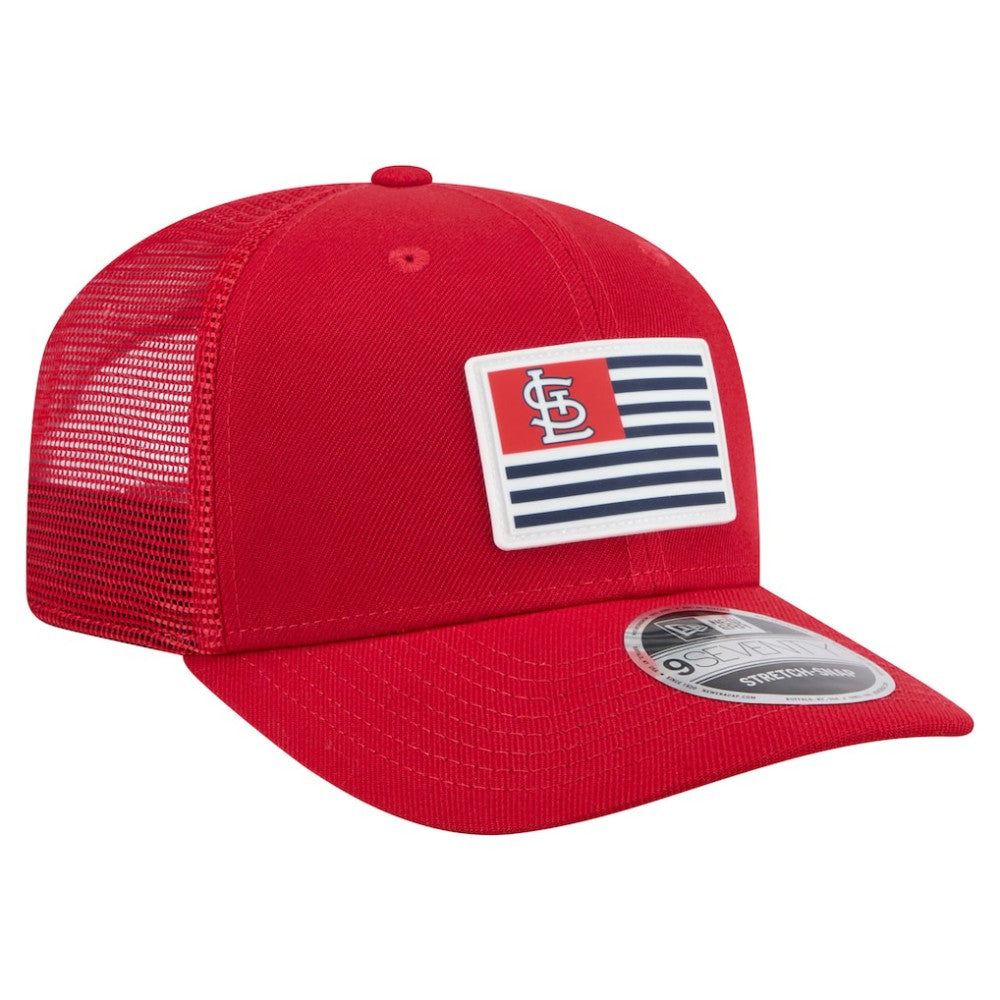 St. Louis Cardinals New Era Flag 9SEVENTY Stretch-Snap Hat - MLB