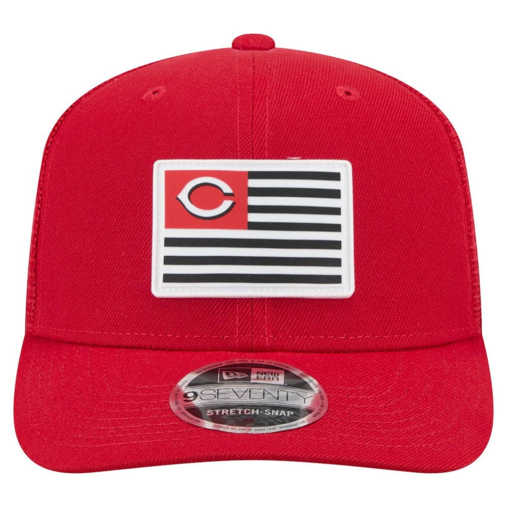 Cincinnati Reds New Era Flag 9SEVENTY Stretch-Snap Hat - MLB