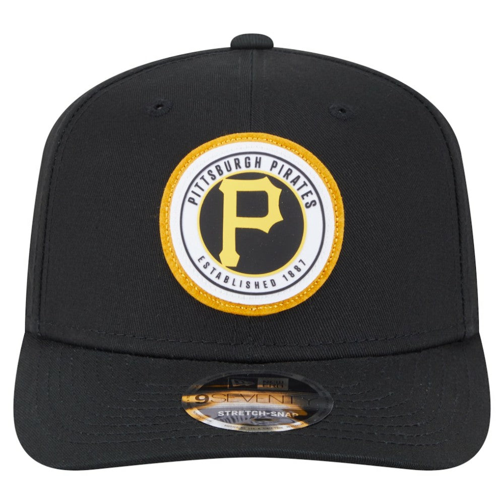 Pittsburgh Pirates New Era Circle Patch 9SEVENTY Stretch-Snap Hat - MLB