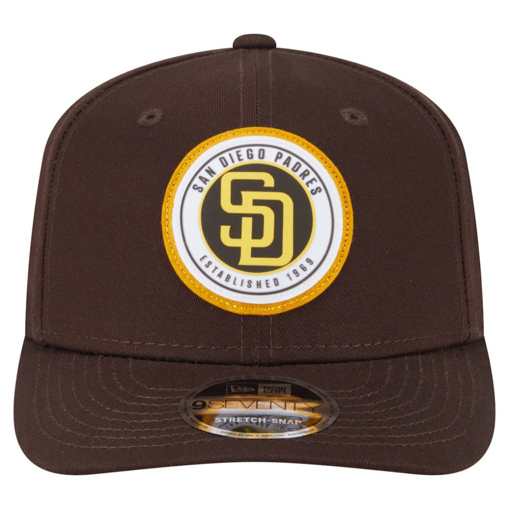 San Diego Padres New Era Circle Patch 9SEVENTY Stretch-Snap Hat - MLB