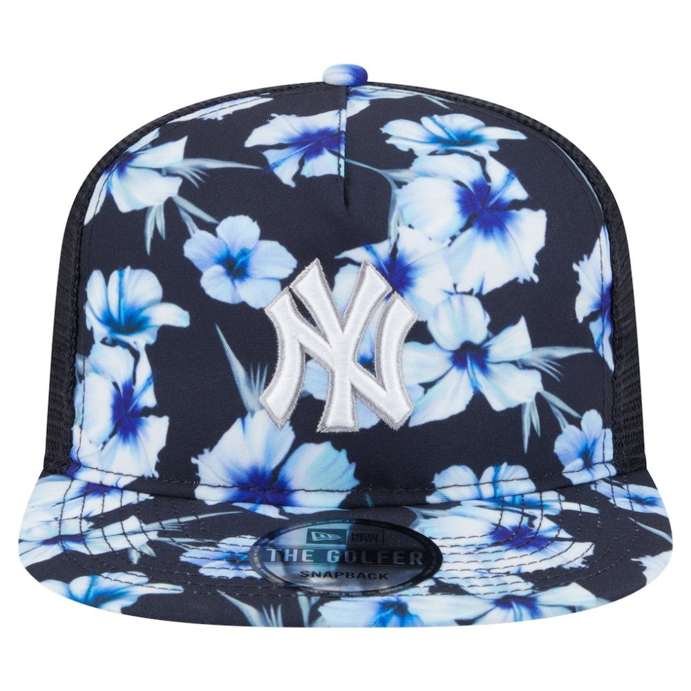 New York Yankees New Era Adventure Pattern Golfer Trucker Snapback Hat - MLB