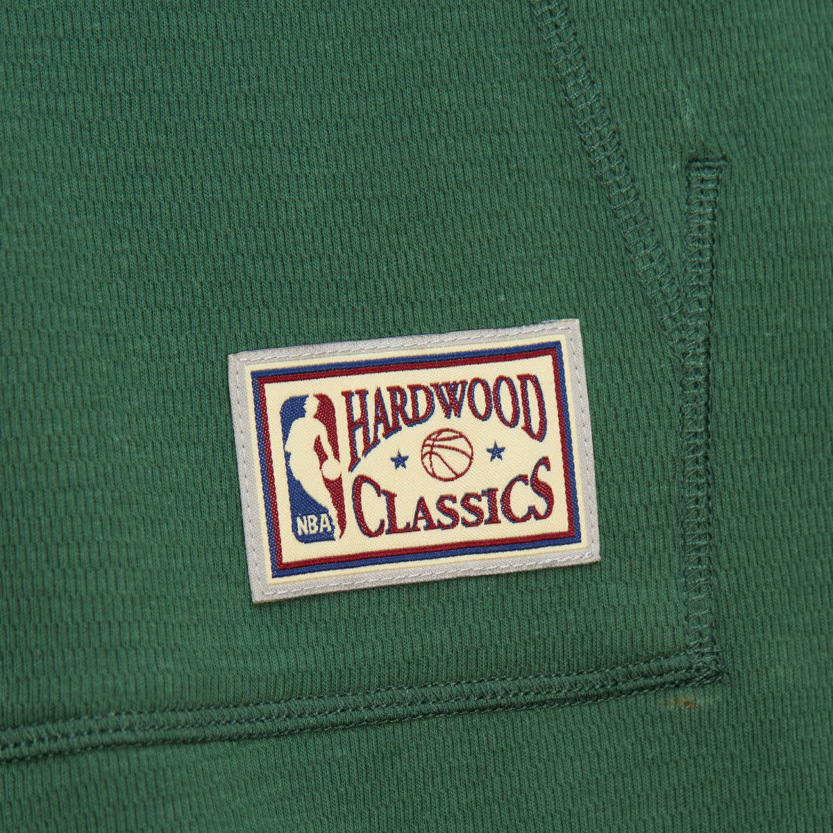 Milwaukee Bucks Hardwood Classics Lightweight Thermal Pullover Hoodie Green - NBA