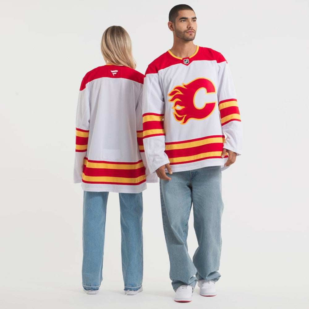 Calgary Flames Fanatics Away Premium Jersey - White - NHL