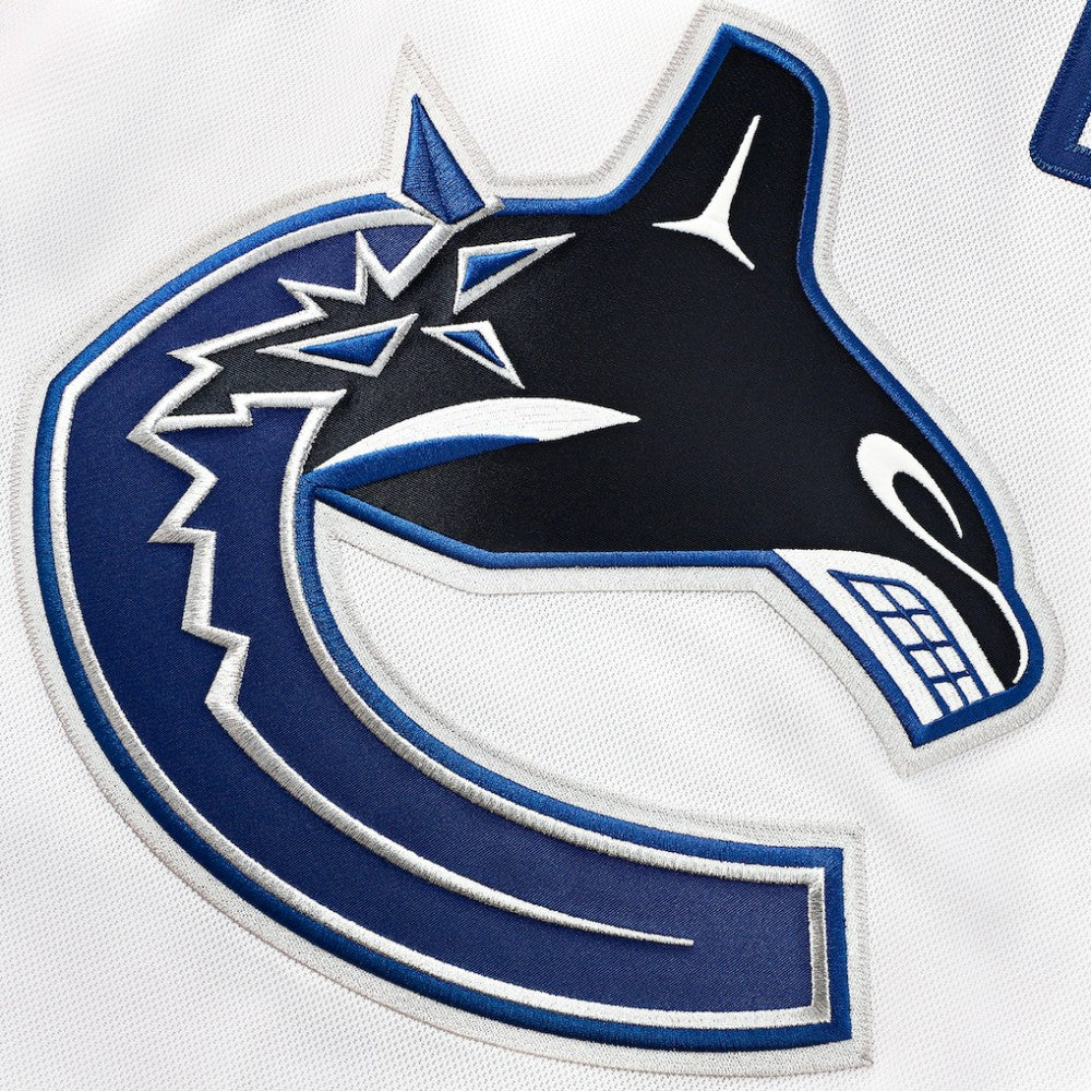 Vancouver Canucks Fanatics Away Premium Jersey - White - NHL