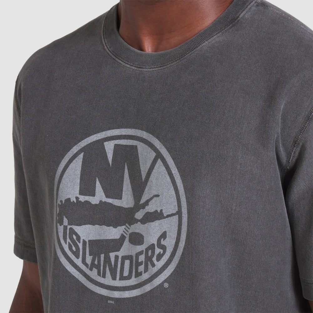 New York Islanders Fanatics Made in Canada T-Shirt - Black - NHL