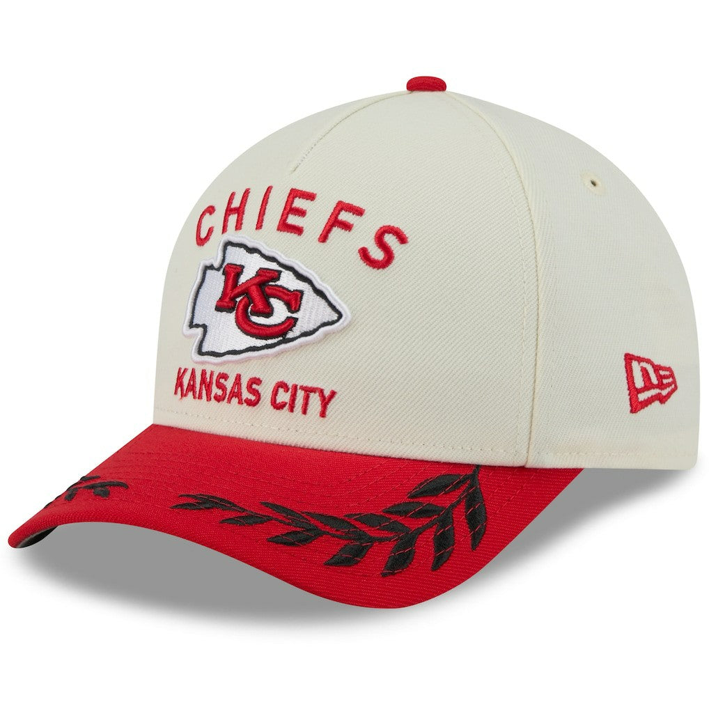 Kansas City Chiefs New Era 2025 NFL Draft 9FORTY A-Frame M-Crown Adjustable Hat Cream/Red | NFL