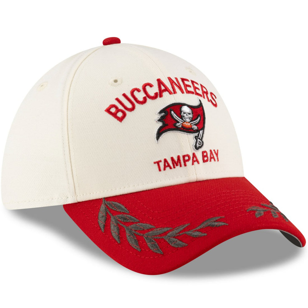 Tampa Bay Buccaneers New Era 2025 NFL Draft 39THIRTY Flex Hat Cream/Red | NFL