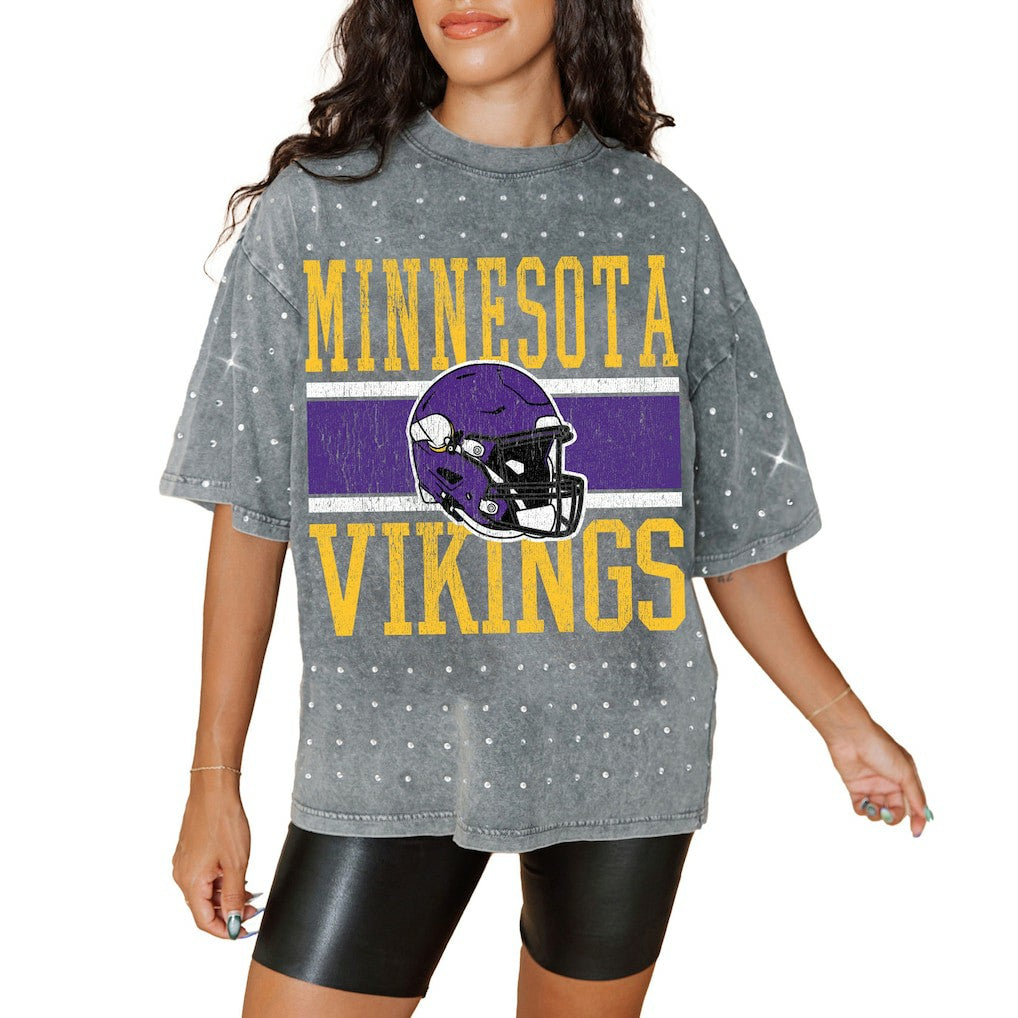 Minnesota Vikings Gameday Couture Women's Oversized Mini Rhinestone Classic T-Shirt Gray | NFL