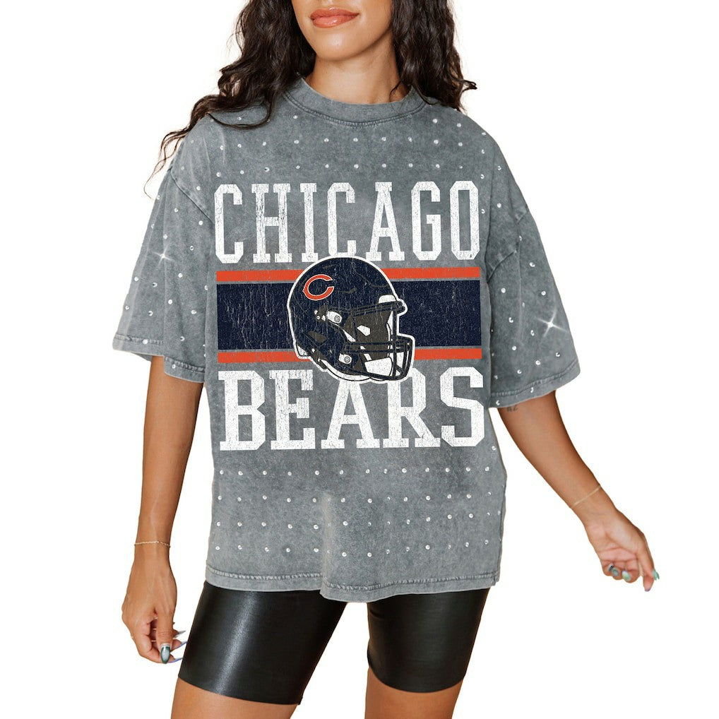 Chicago Bears Gameday Couture Women's Oversized Mini Rhinestone Classic T-Shirt Gray | NFL