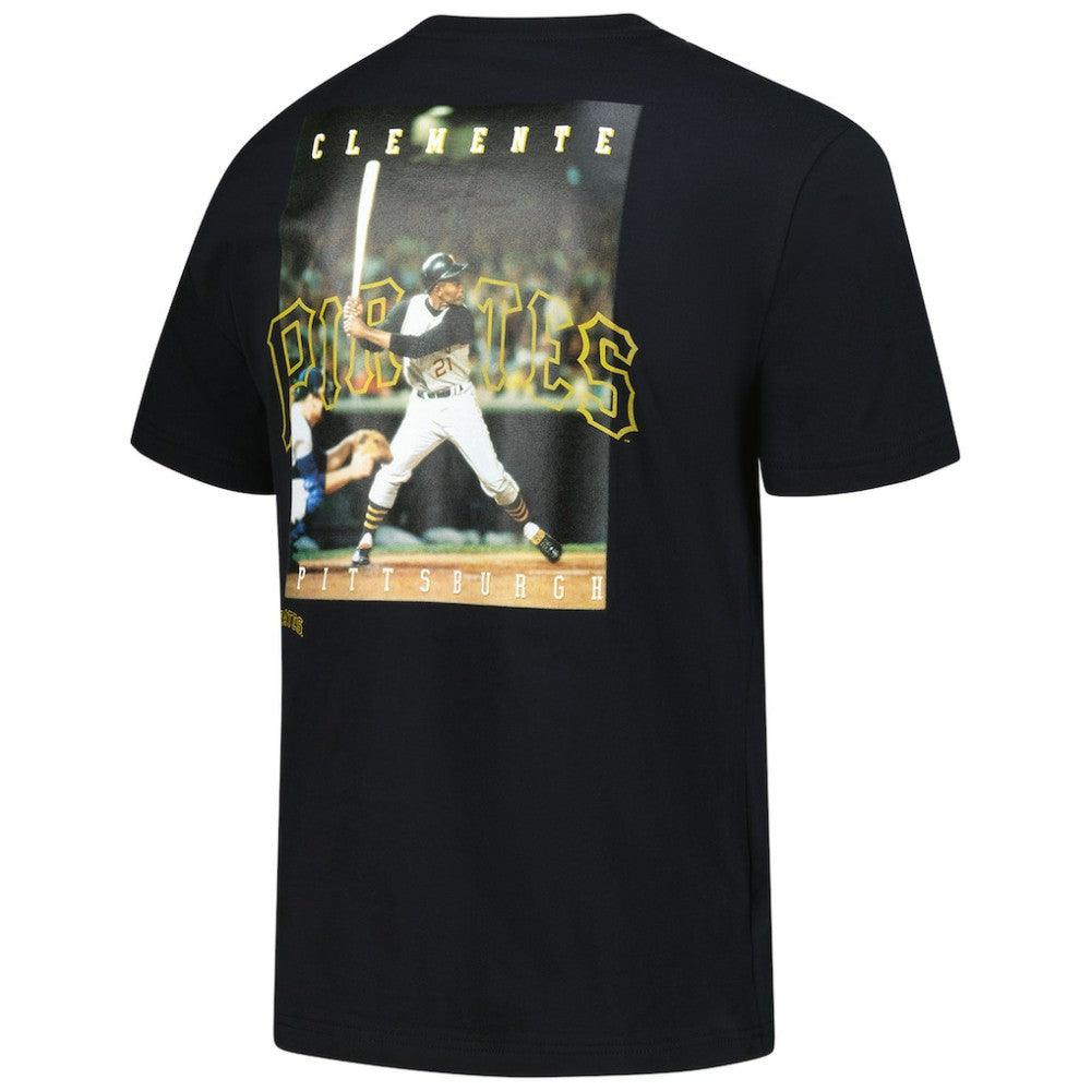 Roberto Clemente Pittsburgh Pirates Mitchell & Ness Legends Collection Vintage Logo T-Shirt - MLB