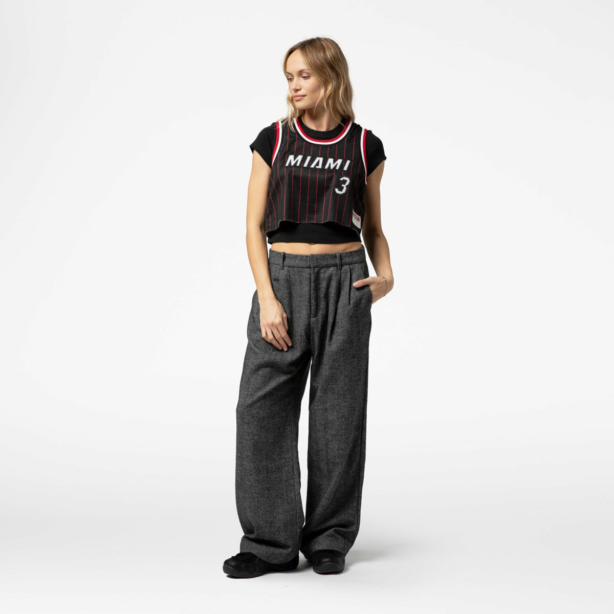 Dwyane Wade Miami Heat x DANNIJO Women's Fashion Cropped Basketball Jersey Black - NBA