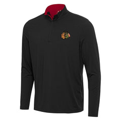 Chicago Blackhawks Antigua Content Quarter-Zip Pullover Top - Black/Red - NHL
