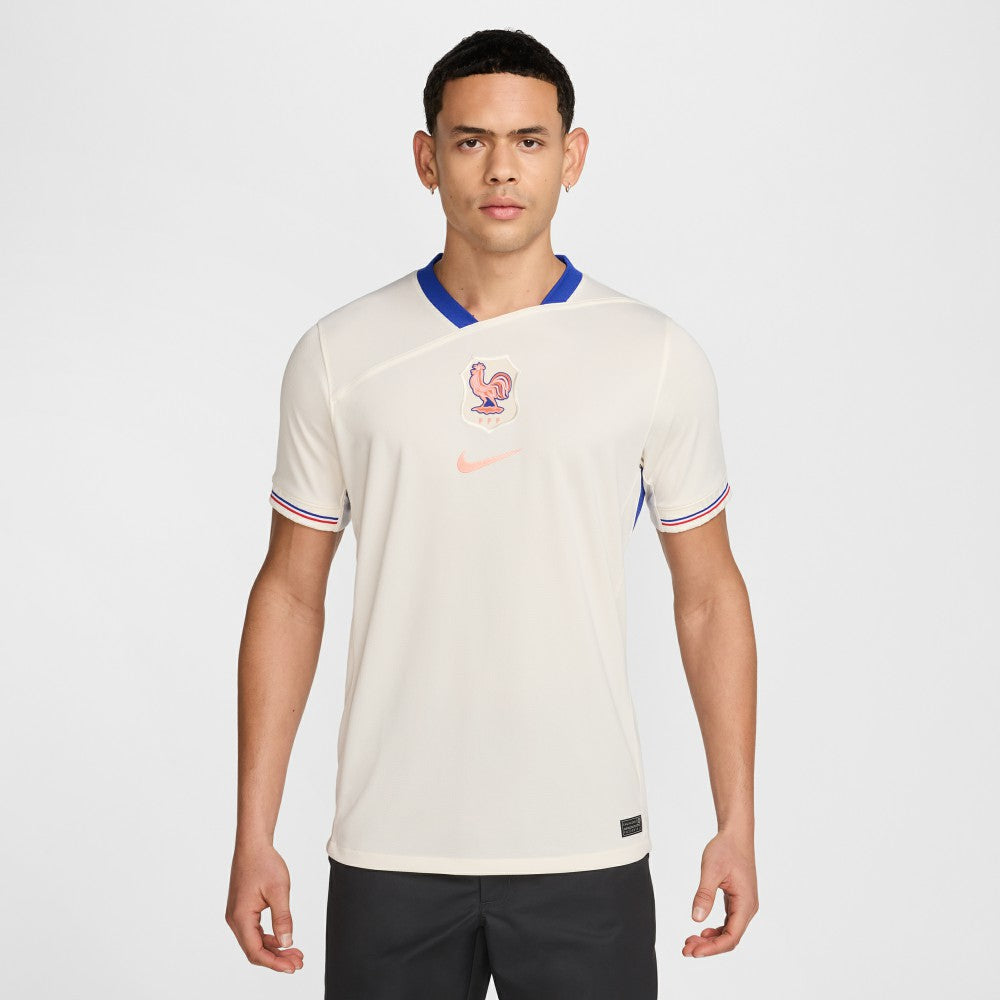 France Women's National Team 2025/26 Away Replica Jersey Cream | Nike Online