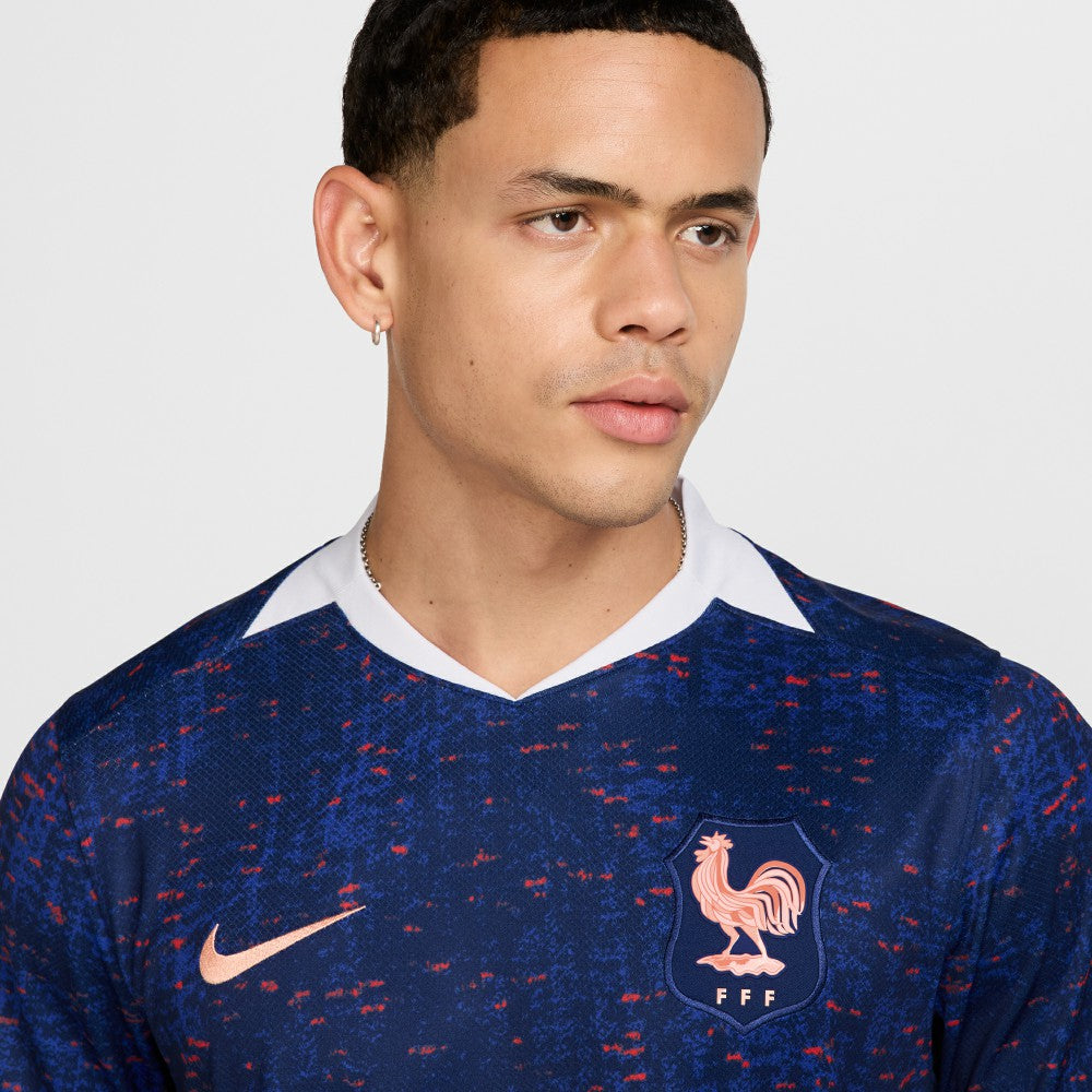France Women's National Team 2025/26 Home Replica Jersey Blue | Nike Online