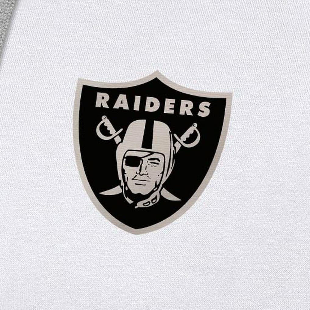 Las Vegas Raiders Antigua Brushed Carbon Victory Pullover Hoodie White | NFL