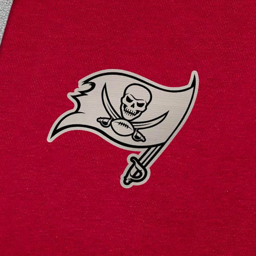 Tampa Bay Buccaneers Antigua Brushed Carbon Victory Pullover Hoodie Red | NFL