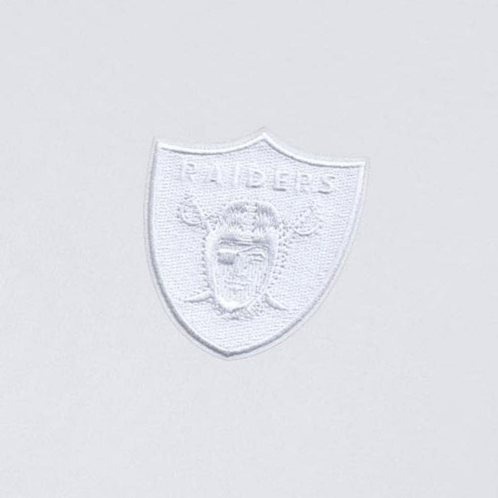 Las Vegas Raiders Antigua Intent Quarter-Zip Top White | NFL