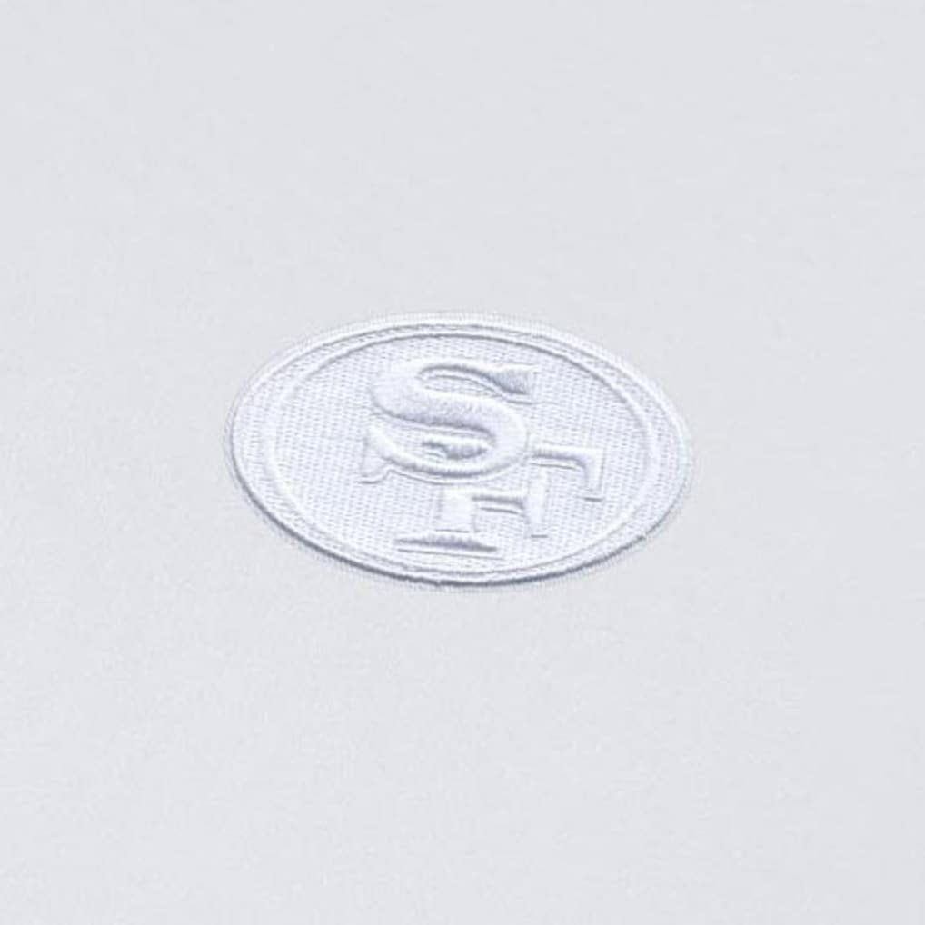 San Francisco 49ers Antigua Intent Quarter-Zip Top White | NFL