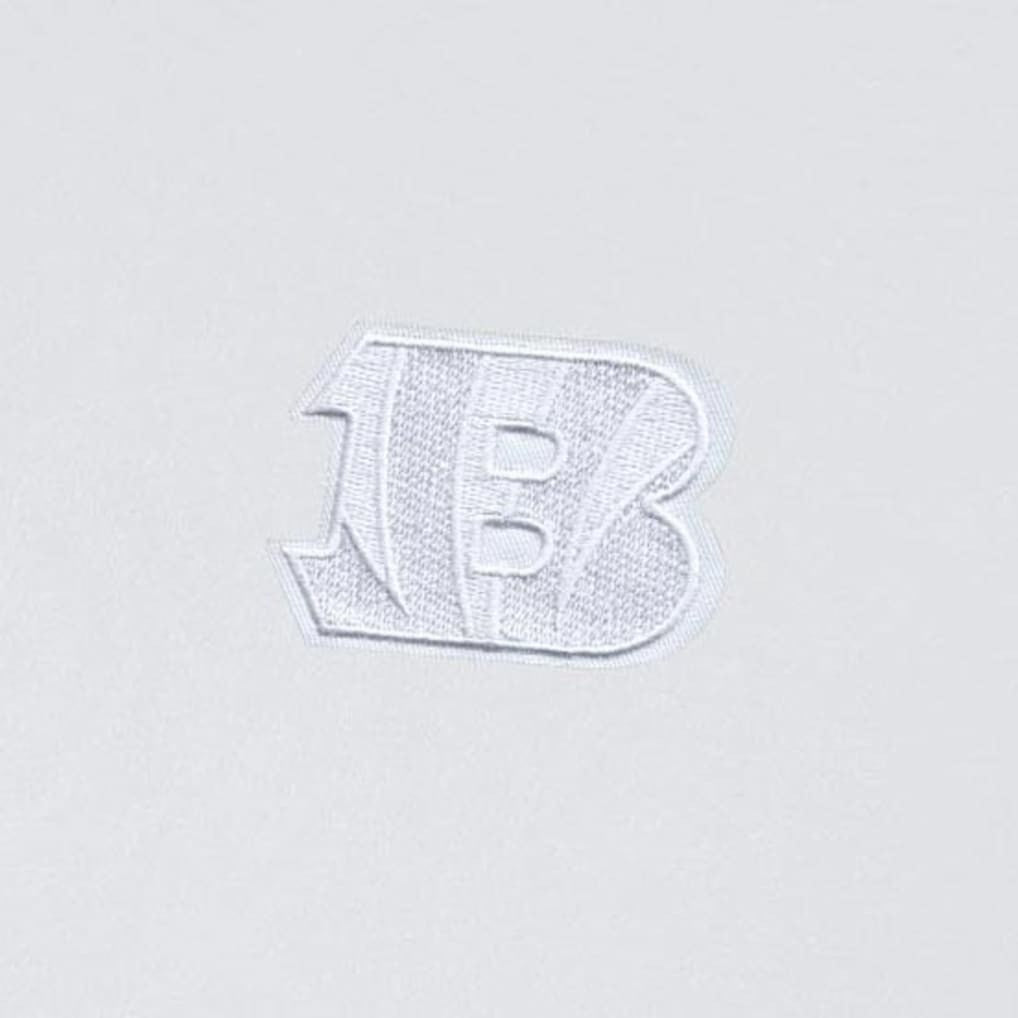 Cincinnati Bengals Antigua Intent Quarter-Zip Top White | NFL