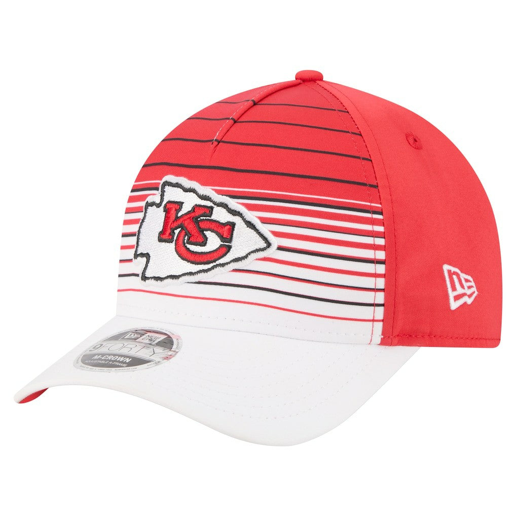 Kansas City Chiefs New Era Adventure Gradient 9FORTY M-Crown A-Frame Adjustable Hat White/Red | NFL