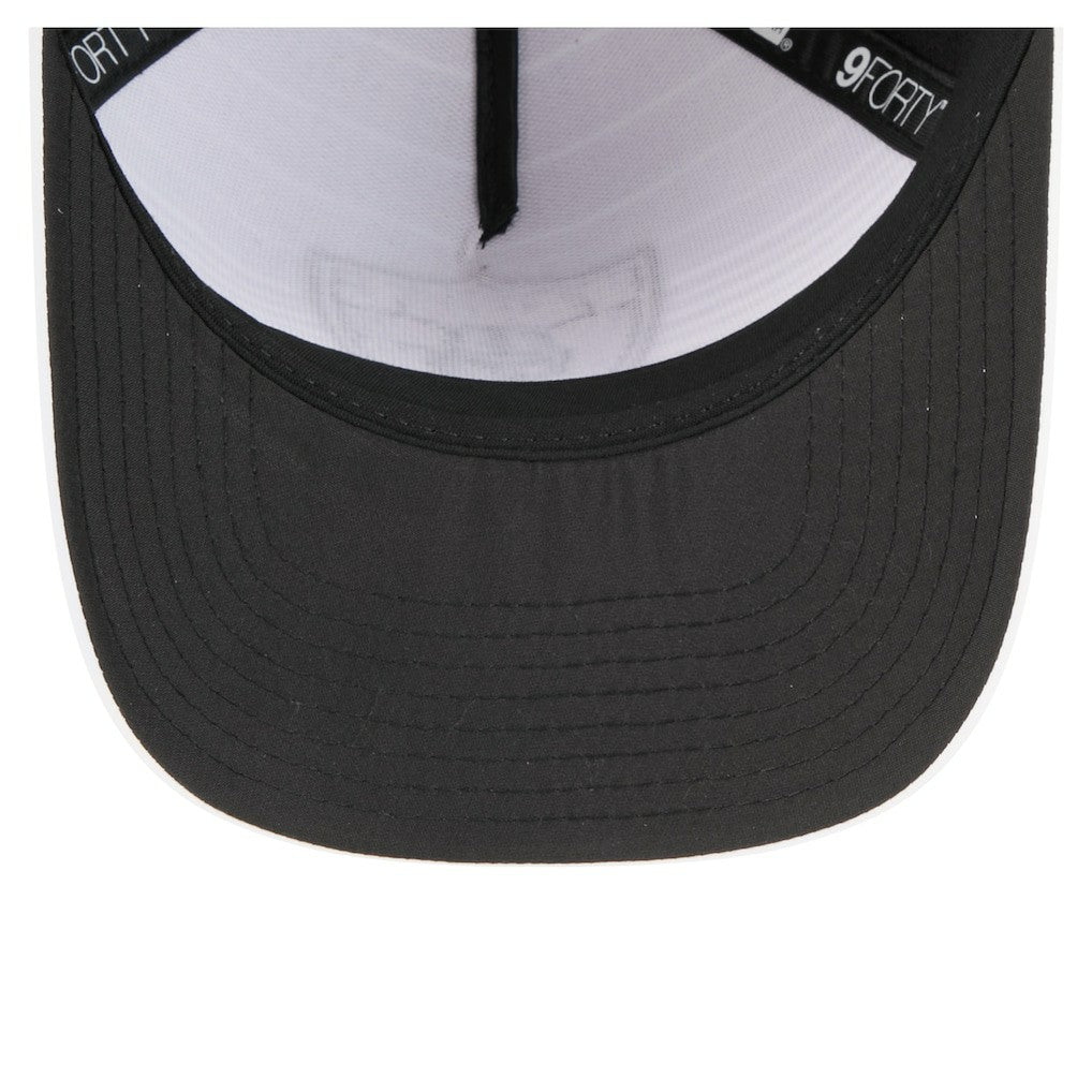 Las Vegas Raiders New Era Adventure Gradient 9FORTY M-Crown A-Frame Adjustable Hat White/Black | NFL
