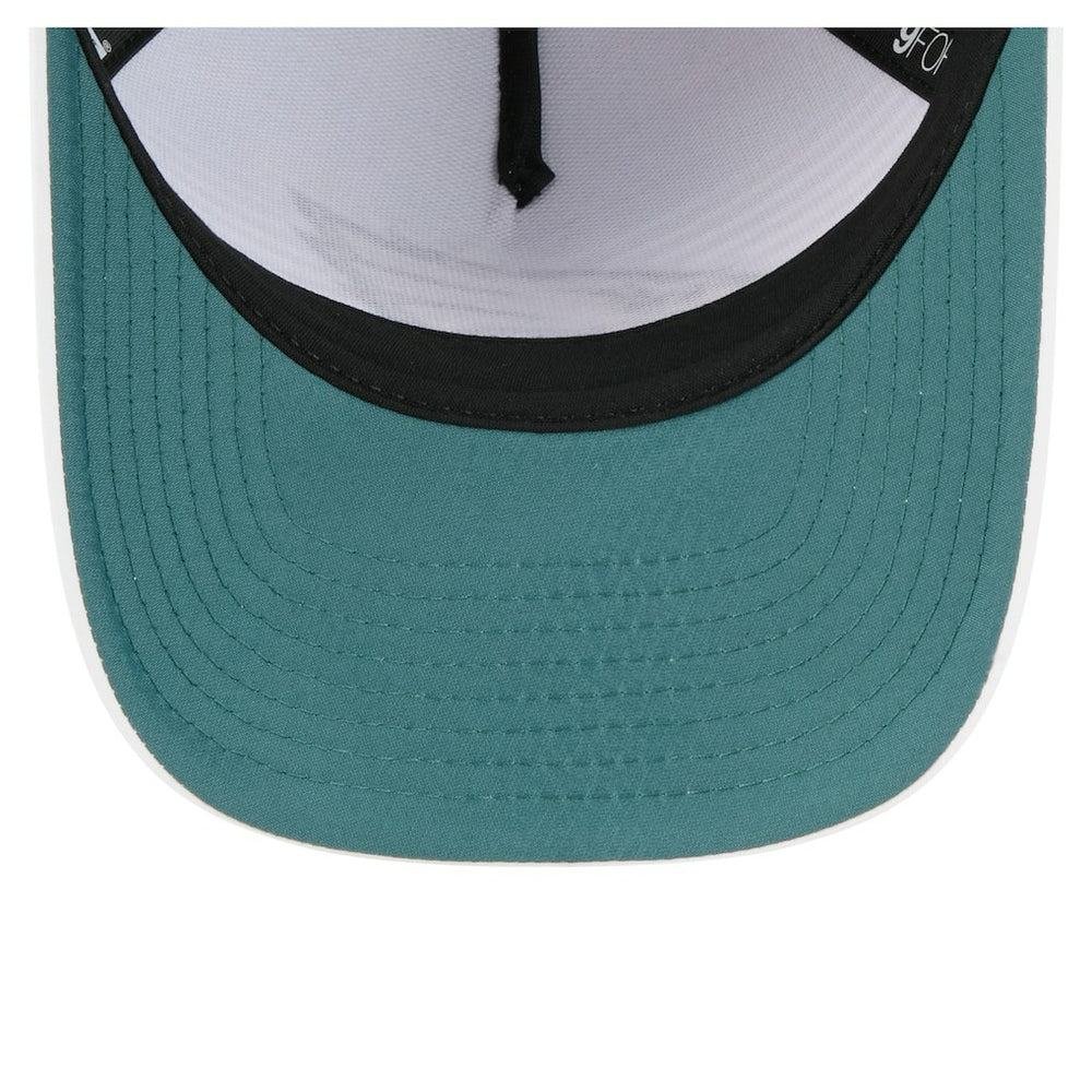 Philadelphia Eagles New Era Adventure Gradient 9FORTY M-Crown A-Frame Adjustable Hat White/Midnight Green | NFL