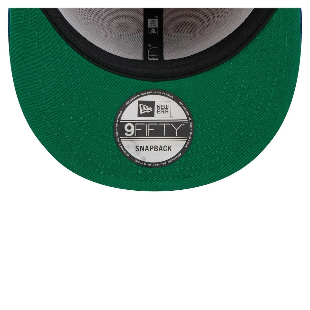 Texas Rangers New Era Retro Split Corduroy Snapback Hat - MLB