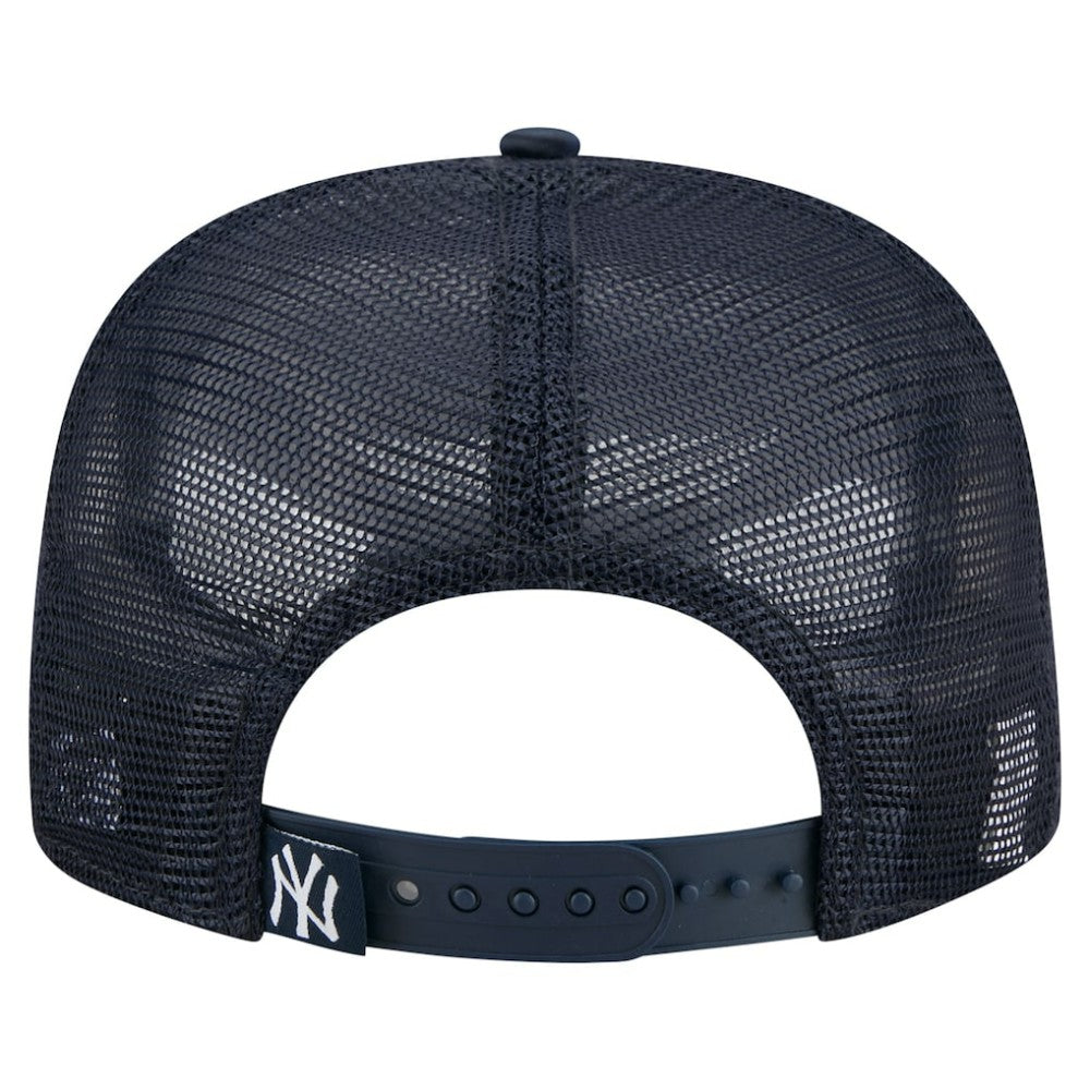 New York Yankees New Era Retro Satin Script Golfer Adjustable Hat - MLB