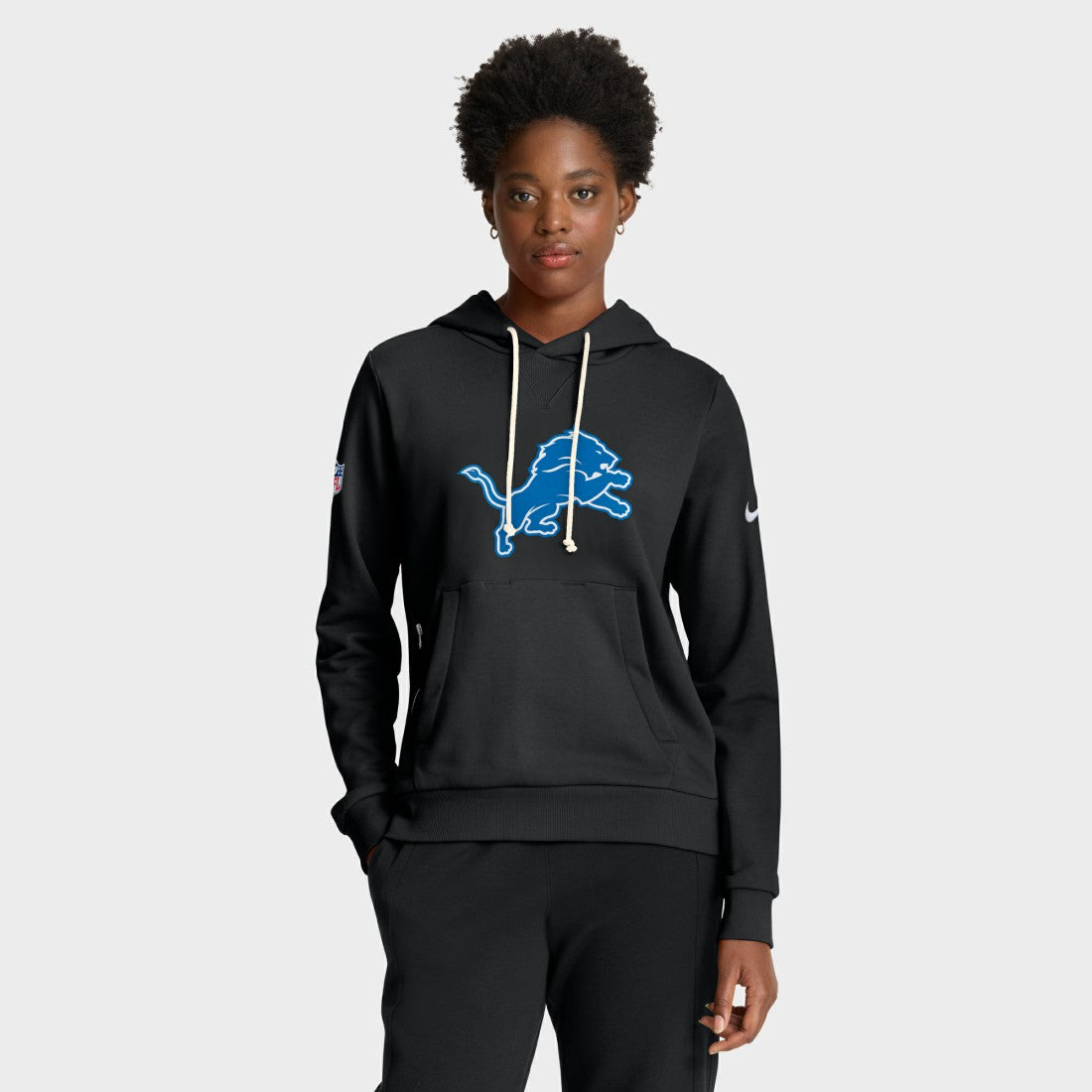 Detroit Lions Women's Throwback Sideline Standard Issue Dri-FIT Hoodie Black | Nike for Sale