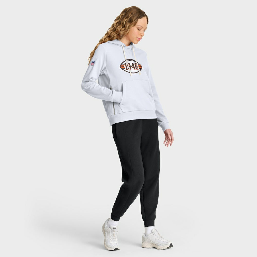 Cleveland Browns Women's Throwback Sideline Standard Issue Dri-FIT Hoodie White | Nike for Sale