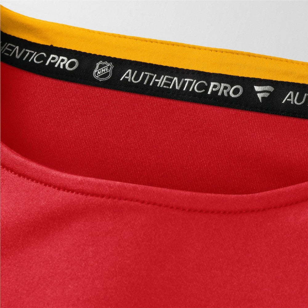 Calgary Flames Fanatics Authentic Pro Rink Tech Long Sleeve T-Shirt - Red - NHL