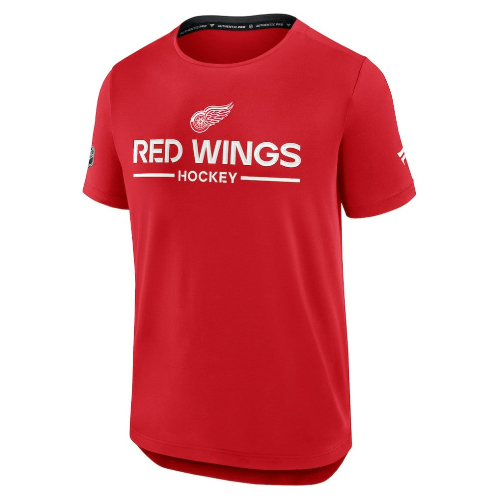 Detroit Red Wings Fanatics Authentic Pro Rink Tech T-Shirt - Red - NHL