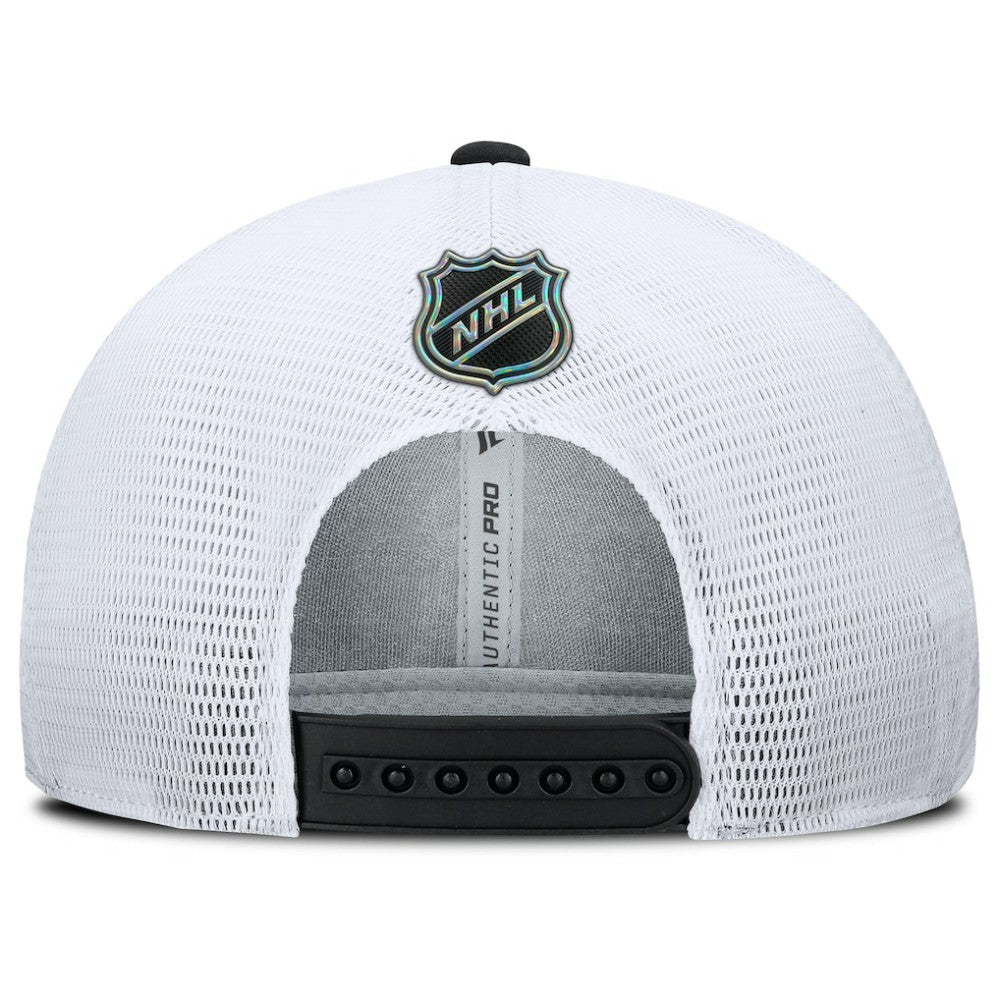 Chicago Blackhawks Fanatics Authentic Pro Rink Lockup Adjustable Trucker Hat - Black/White - NHL