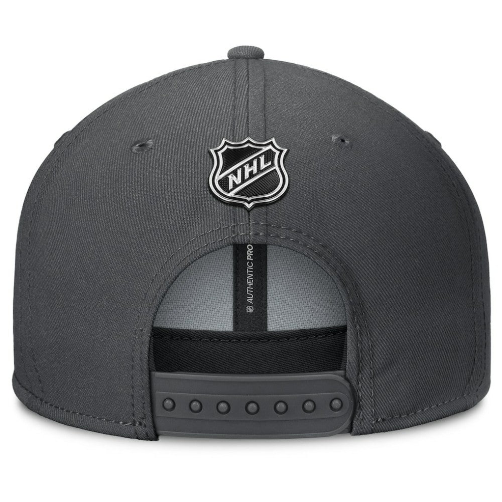 Vegas Golden Knights Fanatics Authentic Pro Rink Lockup Snapback Hat - Charcoal - NHL