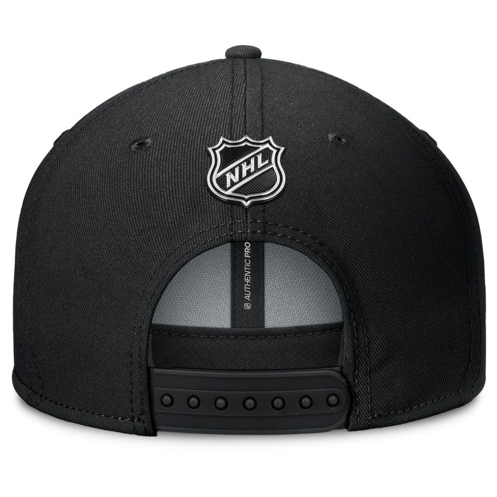 Pittsburgh Penguins Fanatics Authentic Pro Rink Lockup Snapback Hat - Black - NHL