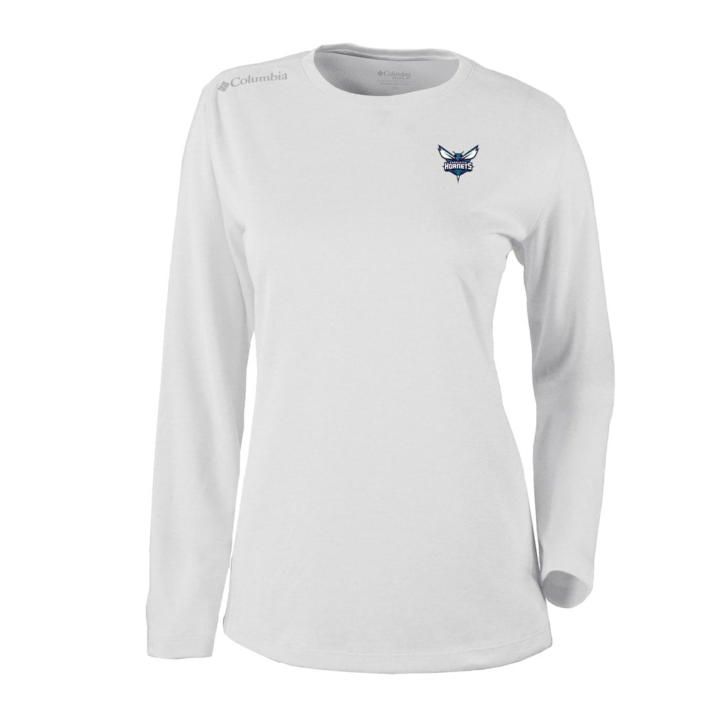 Charlotte Hornets Women's Omni-Wick Shotgun Pullover Top White - NBA