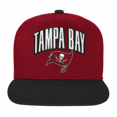 Tampa Bay Buccaneers Outerstuff Youth Essentials Snapback Hat Red | NFL