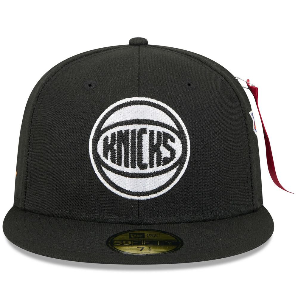 New York Knicks x Alpha Industries 59FIFTY Fitted Hat Black - NBA